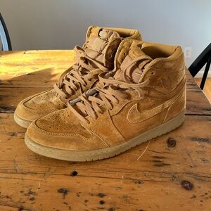 Nike Men's Tan Air Jordan